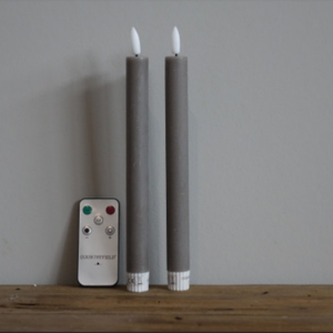 shape2you-countryfield-led-dinerkaarsen-l-set-van-2 -op-batterij-met afstandsbediening-grijs