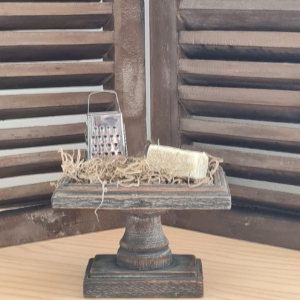 Cadeauset-houten-plateau-met-amberblokje-en-mini-rasp-geurset